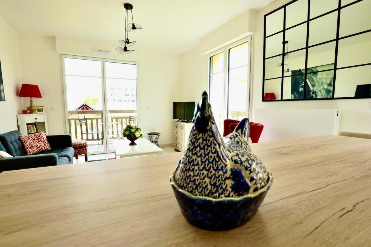Appartement Des Arts ドーヴィル エクステリア 写真