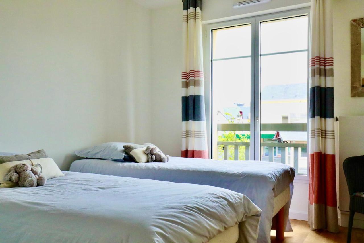 Appartement Des Arts ドーヴィル エクステリア 写真